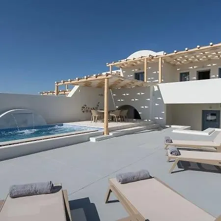 Beautiful Santorini - 3 Bedroom - Private Jacuzzi And Charismatic Interior - Vothonas Hotel 4*